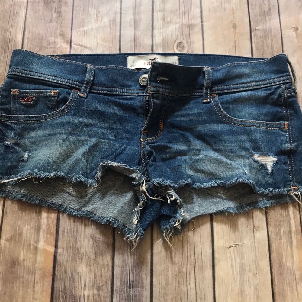 Cut-off Hollister Shorts